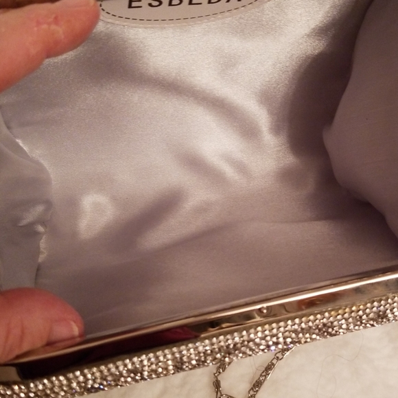 NWT Silver Hard Cover Clutch with shoulder straps - Picture 3 of 5